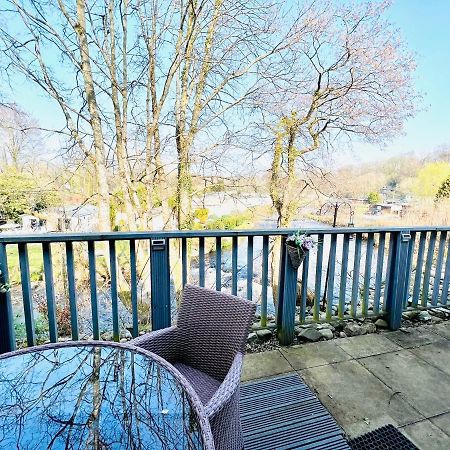 18 River View Chalet-Glan Gwna Holiday Park Caernarfon Eksteriør billede