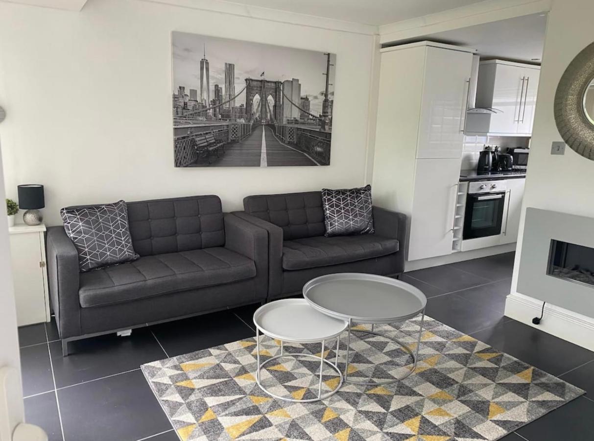 18 River View Chalet-Glan Gwna Holiday Park Caernarfon Eksteriør billede